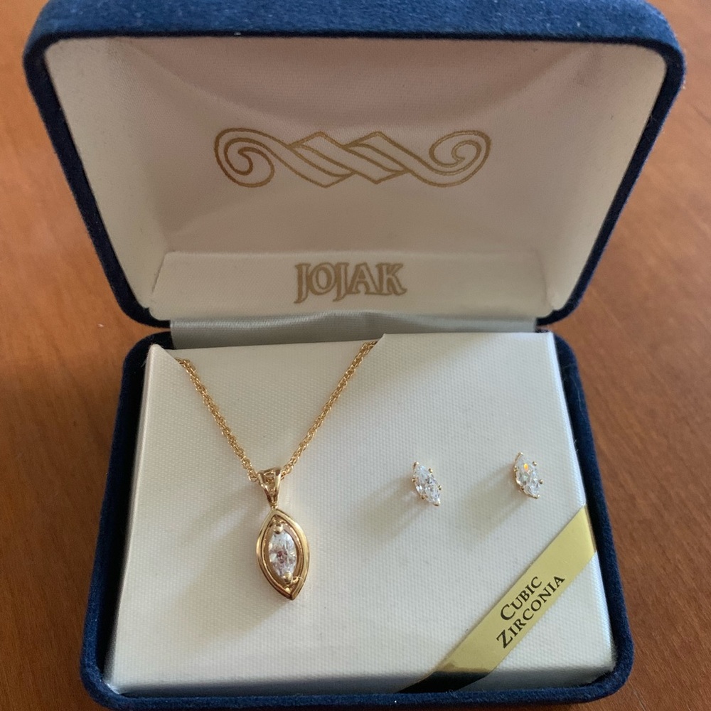 Jojak Vintage Marquis CZ Necklace & Earrings Set, NWT in original velvet box